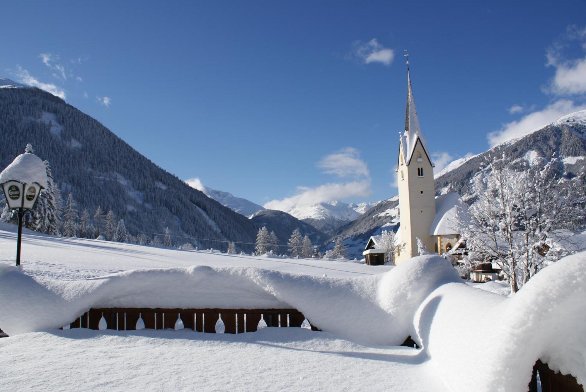 Gasthaus Oberweissen-Hittl Sankt Jakob in Defereggen Exterior foto